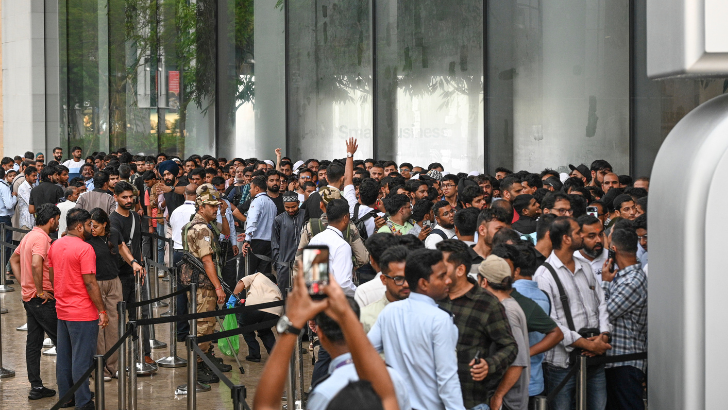 https://salarnews.in/public/uploads/images/newsimages/maannewsimage19092025_230546_Web 728x410 (15).png